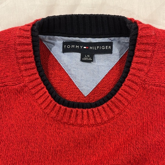 Men’s Tommy Hilfiger Classic Flag Logo navy/red double banded crewneck Sweater. - Picture 4 of 5